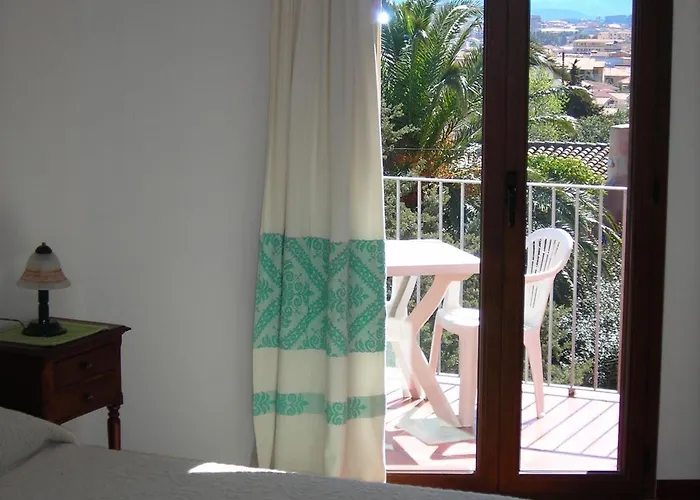 Frühstückspension Dessole Olbia